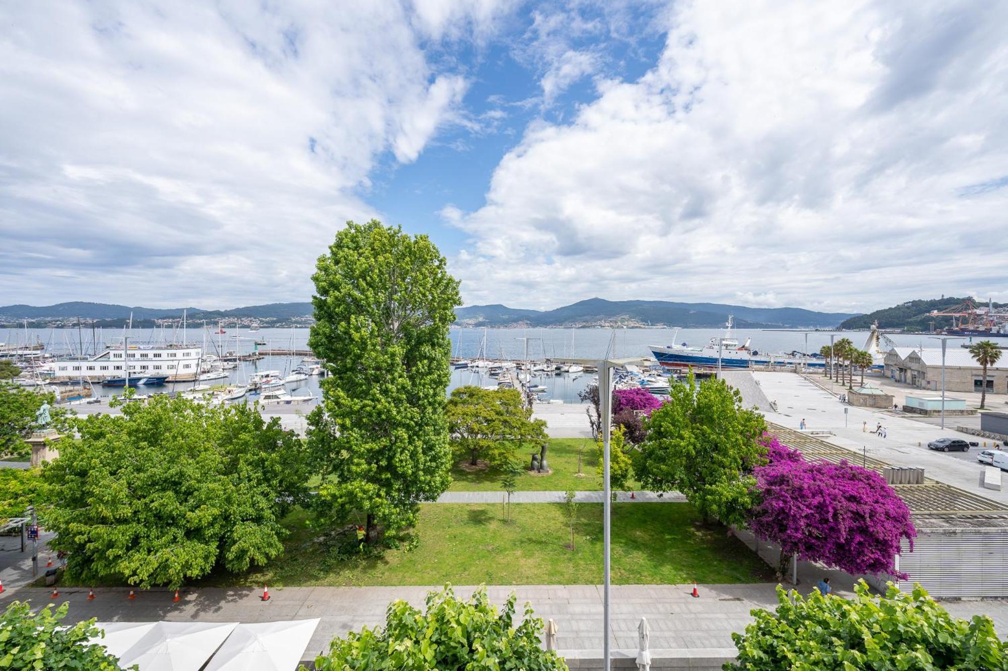 Vistas Al Nautico Y Paseo Maritimo De Vigo Lägenhet Exteriör bild